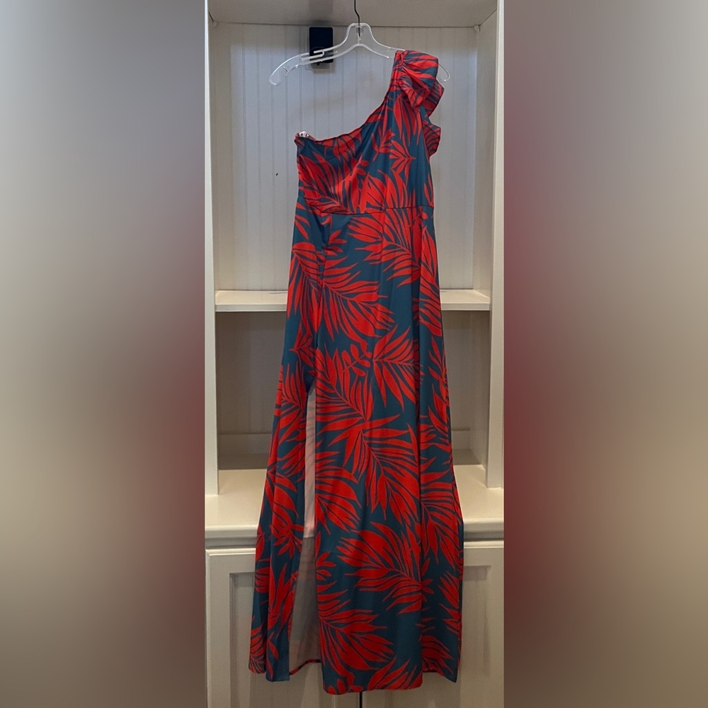 One-Shoulder Floral Dress | Size M | NWT - Picture 3 of 5